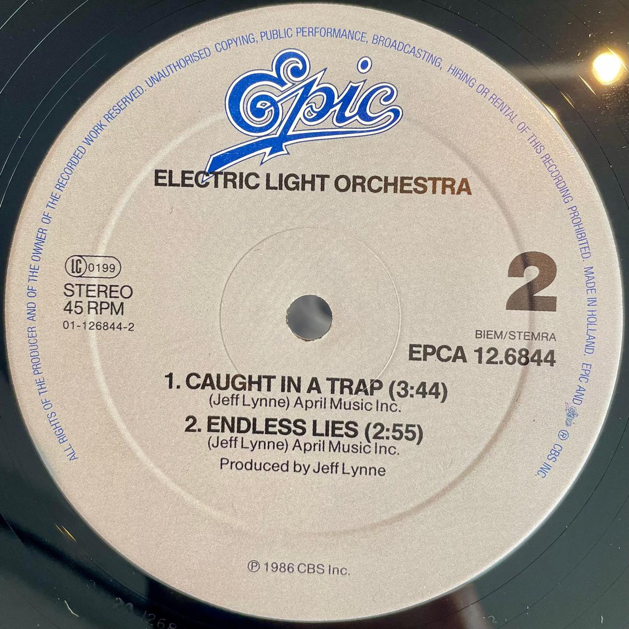 Electric Light Orchestra – Calling America (NM) BOX33