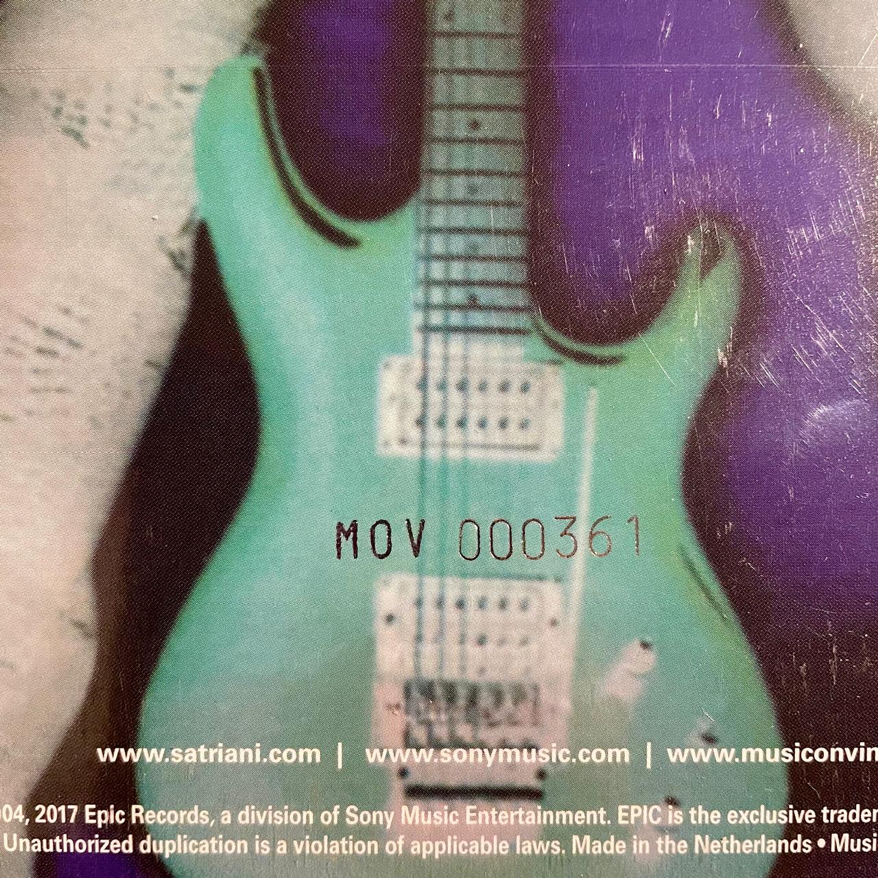 Joe Satriani – Is There Love In Space? / LIMITED EDITION / DISCO DOBLE (NUEVO, SELLADO) BOXV47
