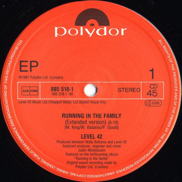 Level 42 – Running In The Family (NM, FUNDA VG+) BOX18