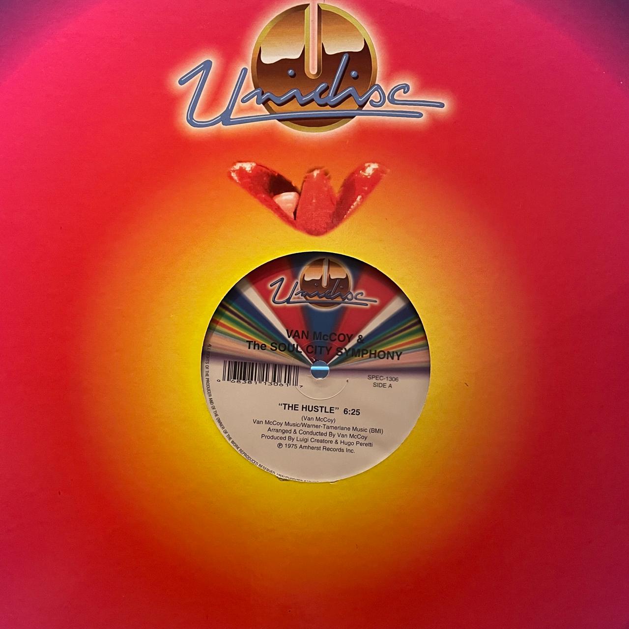 Van McCoy & The Soul City Symphony / Van McCoy – The Hustle / Love Is The Answer / Soul Cha Cha (NM) BOX18