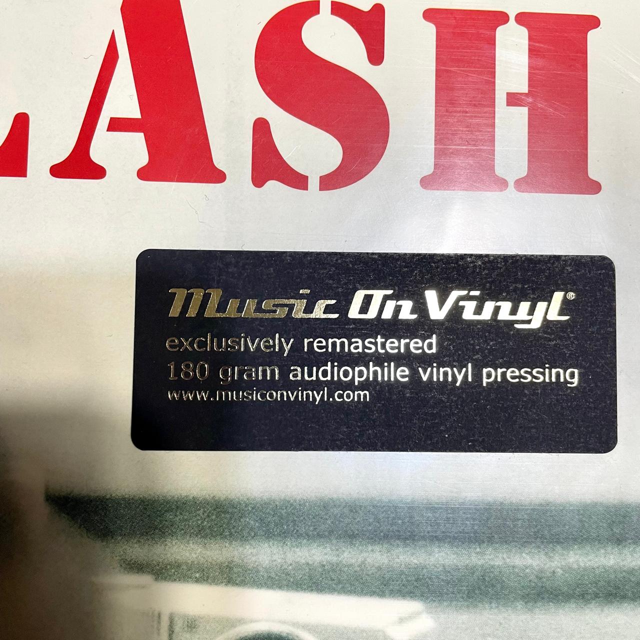 The Clash – Hits Back / DISCO TRIPLE (NUEVO, SELLADO) BOXV20