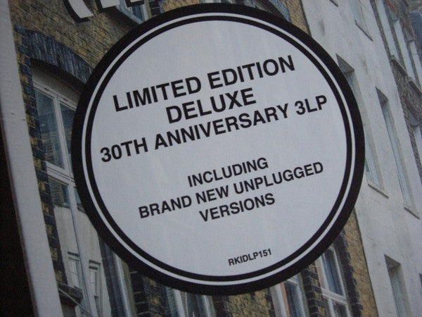 Oasis – (What's The Story) Morning Glory? - Limited Edition Deluxe 30th Anniversary / DISCO TRIPLE (NUEVO, SELLADO) BOXV20