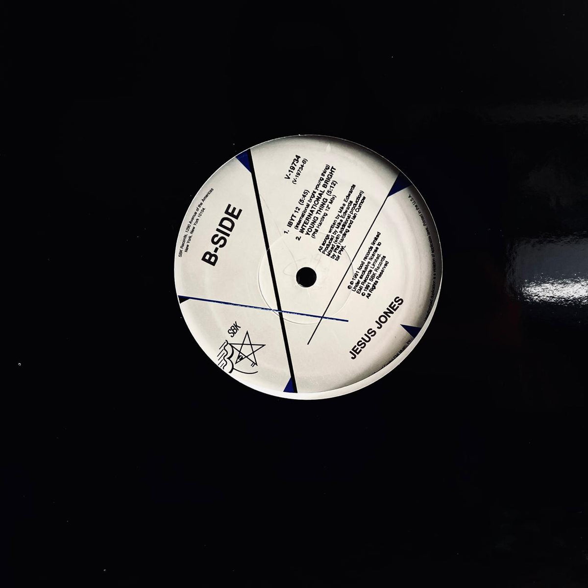 Jesus Jones – Right Here, Right Now / International Bright Young Thing (VG+) BOX32