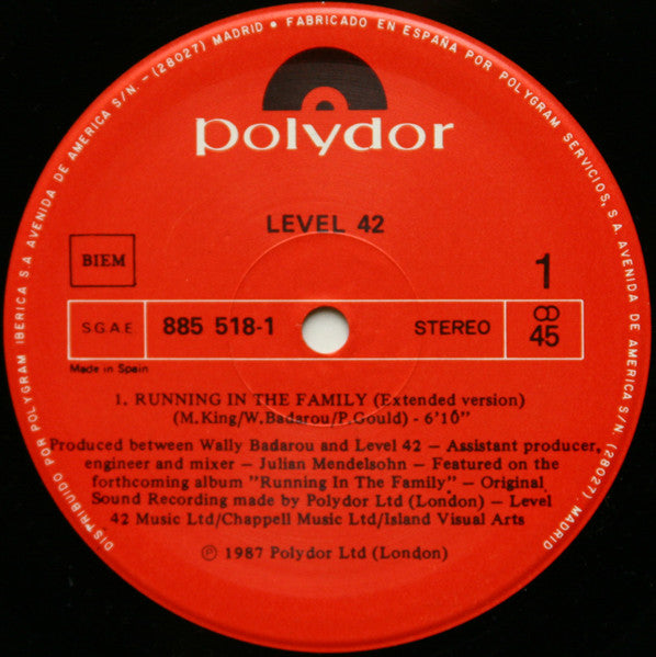 Level 42 – Running In The Family (NM, FUNDA VG+) BOX36