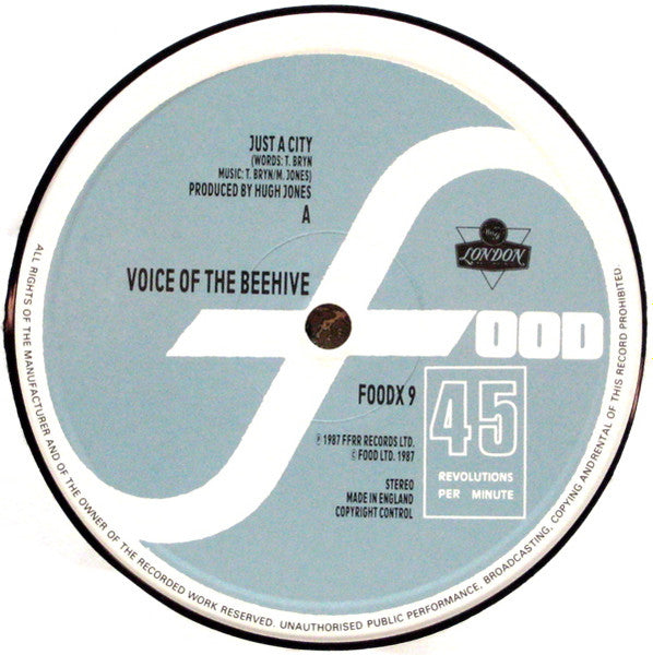 Voice Of The Beehive – Just A City (NM, FUNDA EX) BOXE1