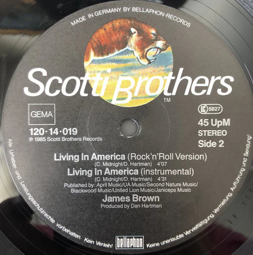 James Brown – Living In America (NM, FUNDA VG+) BOX8