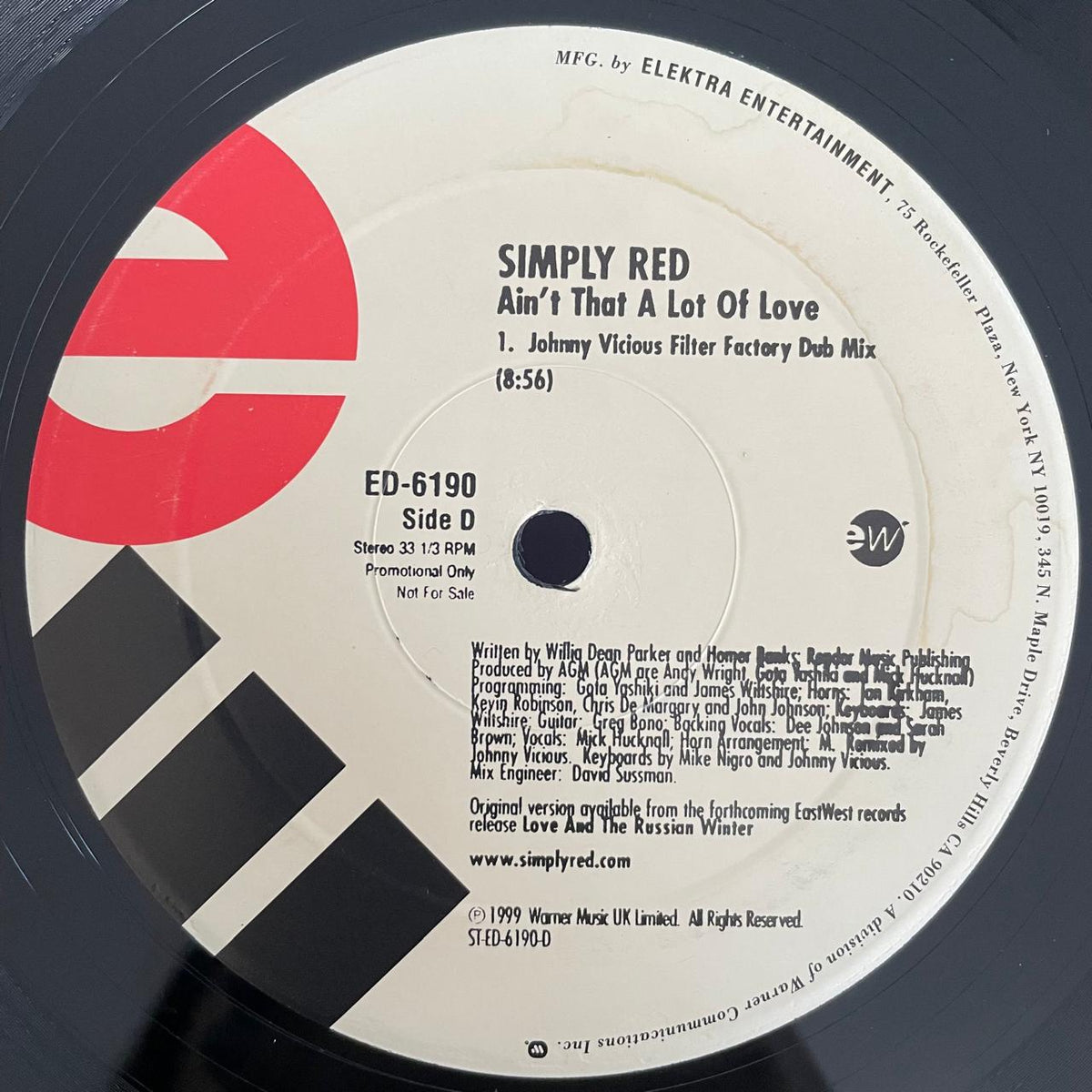 Simply Red – Ain't That A Lot Of Love / DOBLE (EX) BOX32