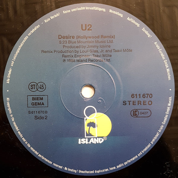 U2 – Desire, foto 6 de la edición