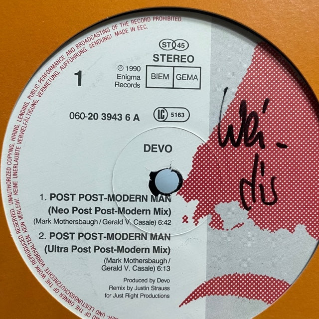 Devo – Post Post-Modern Man (VG+, Funda Generic) [nombre escrito con marcador en etiqueta] Box40